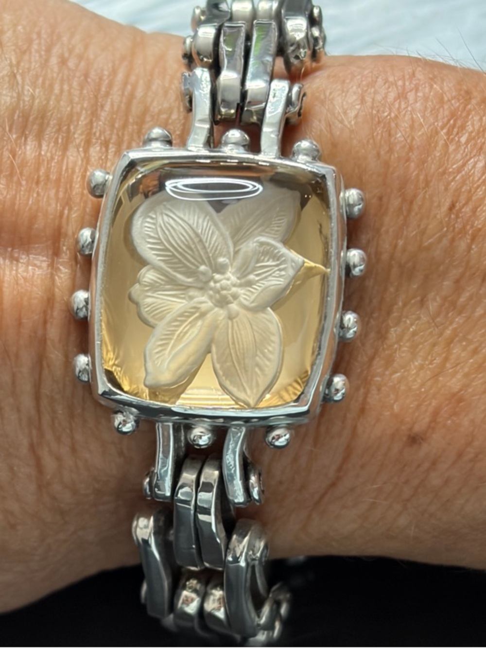 Stephen Dweck NWT 925 silver carved intaglio toggle bracelet